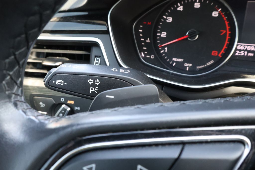 Thumbnail: 2021 Audi A5 - 22