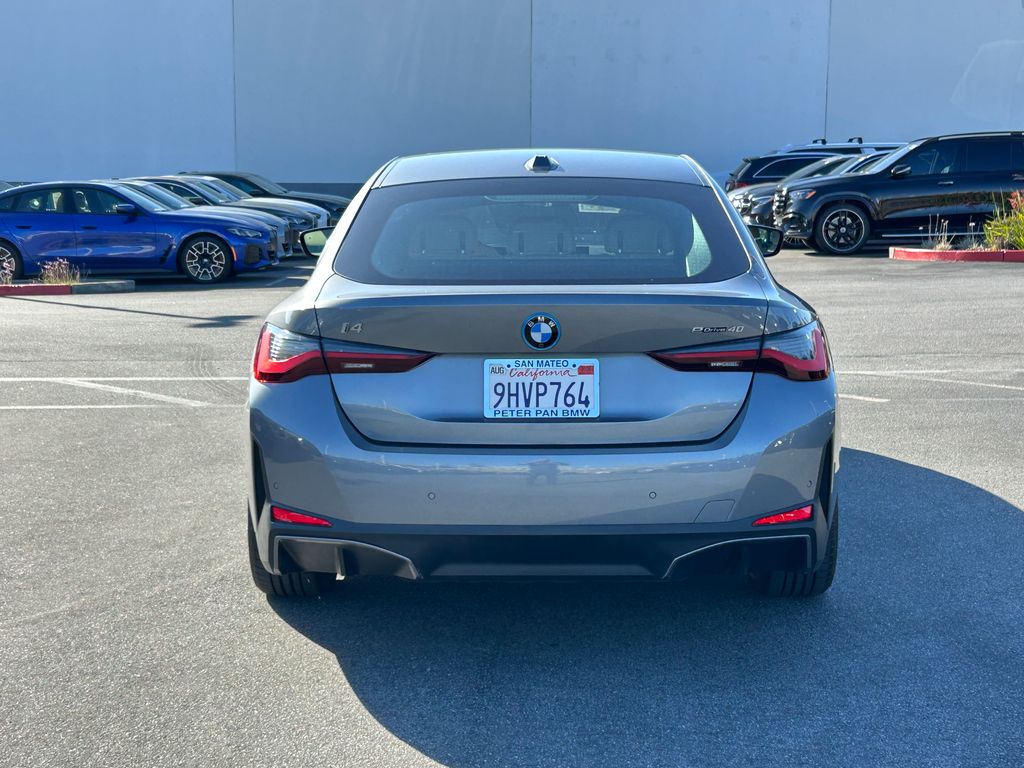 Thumbnail: 2023 BMW i4 - 4