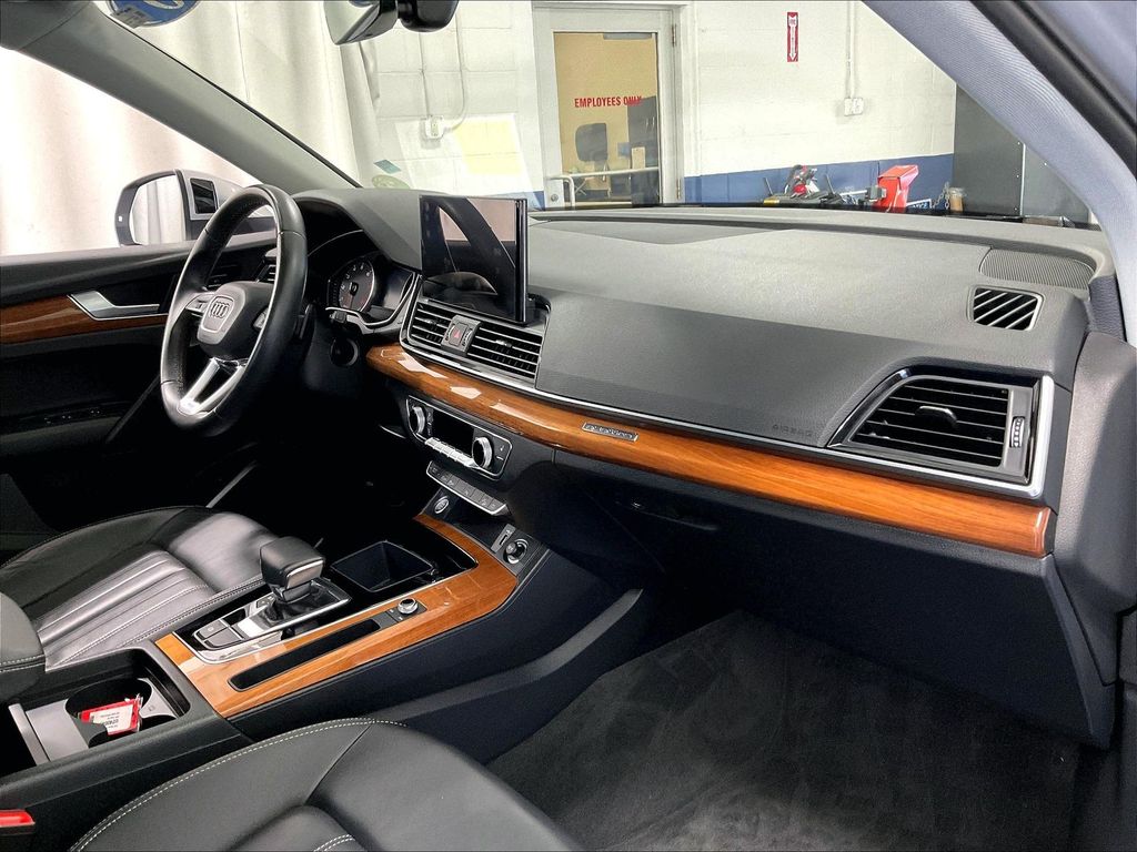 2023 Audi Q5 — photo 14