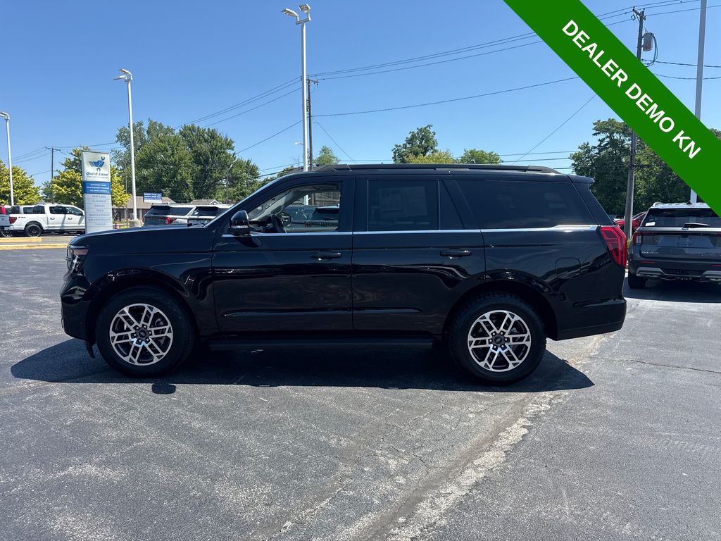 Agate Black Metallic 2025 Ford Expedition SUV / Crossover Four-Wheel Drive Automatic