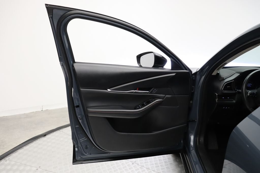 Thumbnail: 2024 Mazda CX-30 - 16