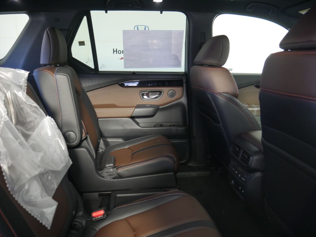 Thumbnail: 2026 Honda Passport - 8