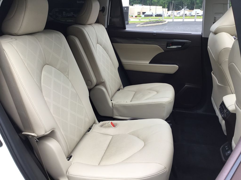 2021 Toyota Highlander Platinum 12