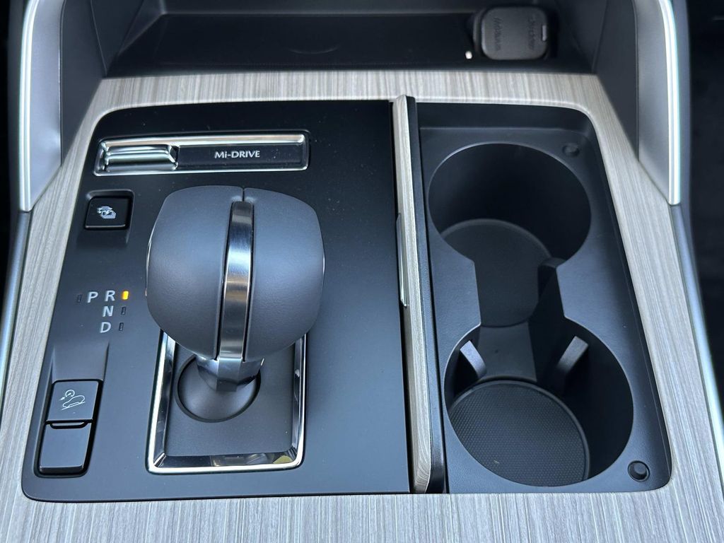 Mazda CX-90 Plug-In Hybrid PHEV Preferred Package
