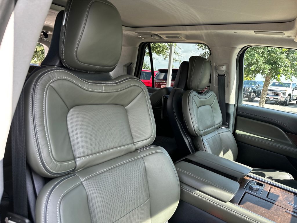 Used Car 2022 Lincoln Navigator L  Black Label For Sale Under $60,000 In Austin, Texas