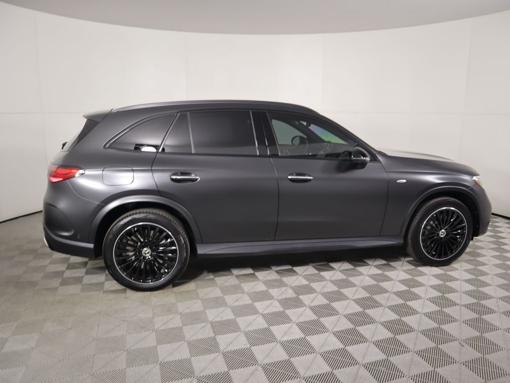 Thumbnail: 2025 Mercedes-Benz GLC - 4