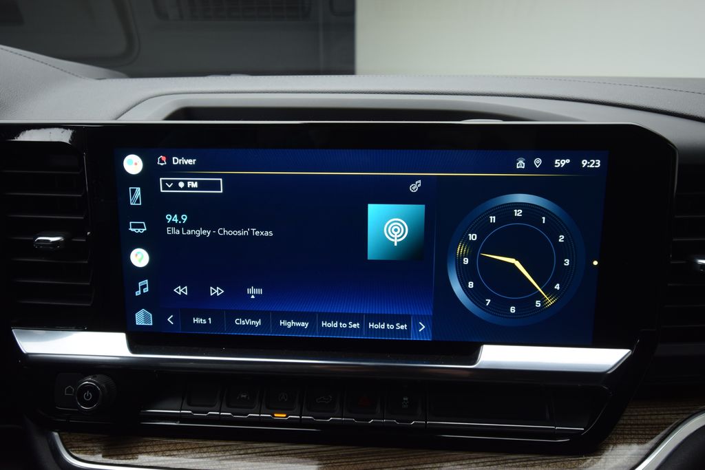 used 2022 Chevrolet Silverado 1500 car, priced at $35,000