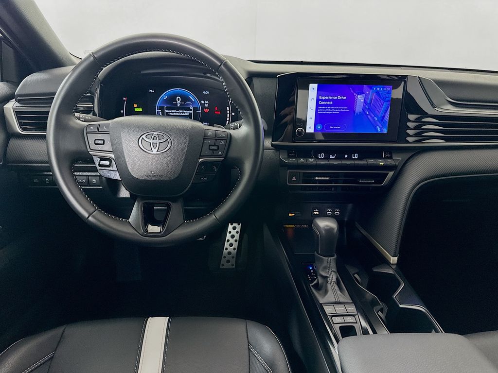 Thumbnail: 2025 Toyota Camry - 22