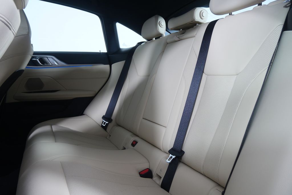 Thumbnail: 2023 BMW i4 - 15