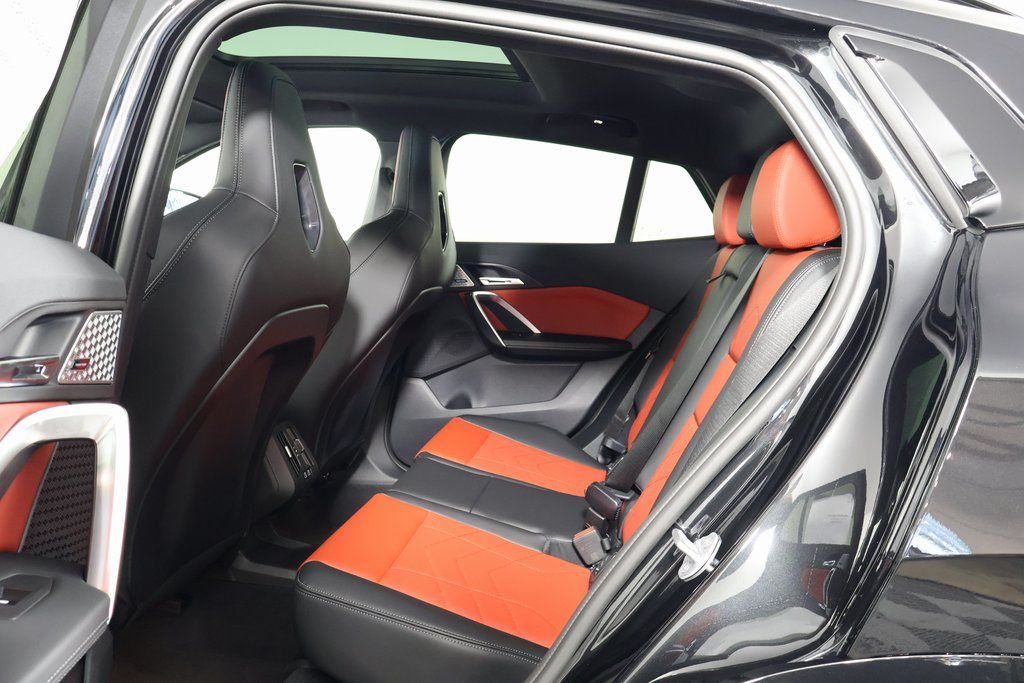 2025 BMW X2 M35i 6