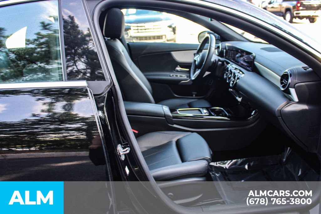 Used 2025 Black Mercedes-Benz CLA 250 image 21