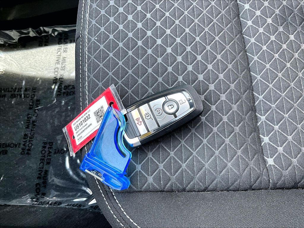 2023 Ford Escape — photo 32