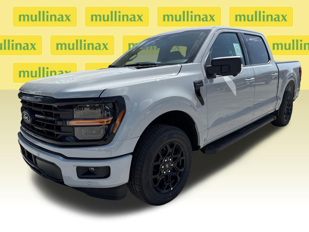 New 2026 White Ford XLT image 17