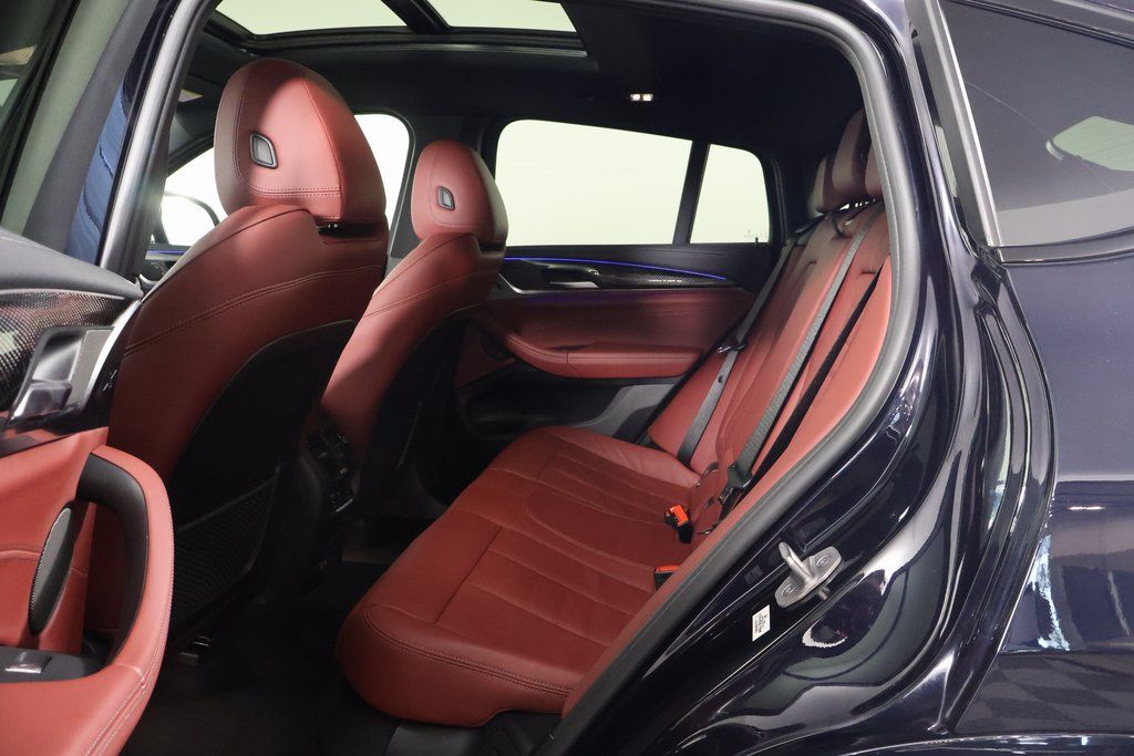 Thumbnail: 2022 BMW X4 - 11