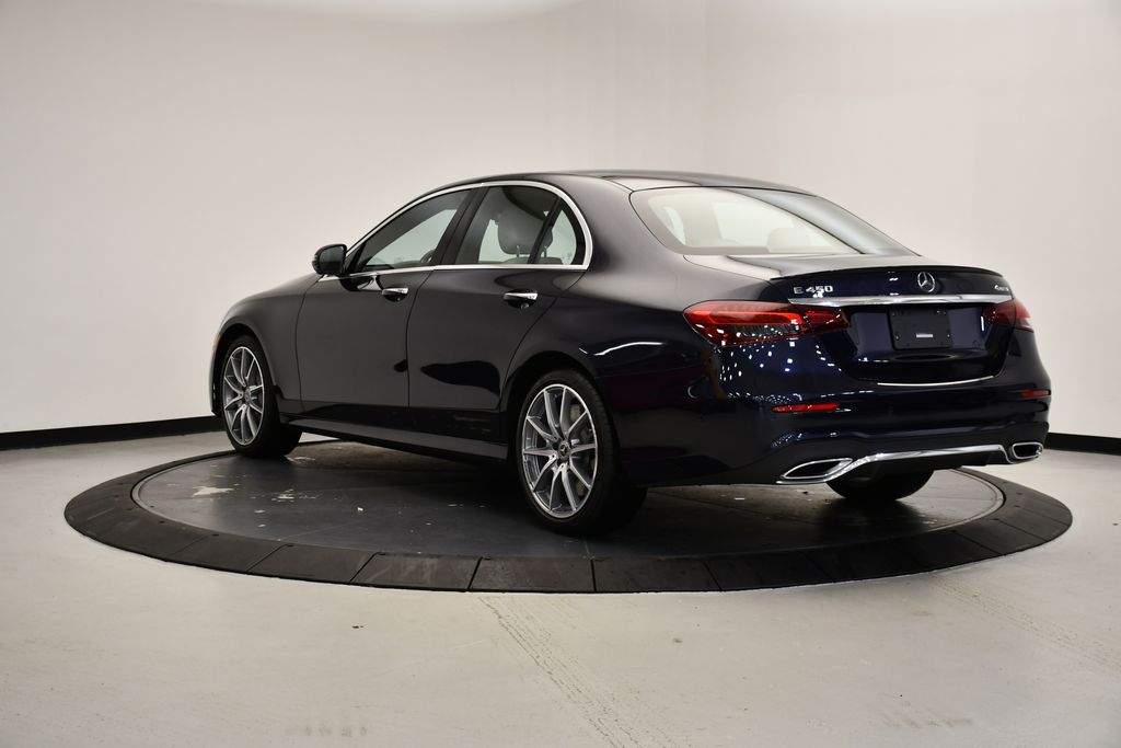 Thumbnail: 2023 Mercedes-Benz E-Class - 3