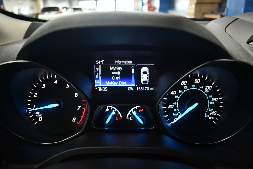 Thumbnail: 2014 Ford Escape - 28