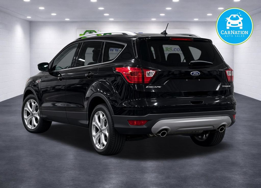 Photo 5 of 2019 Ford Escape Titanium