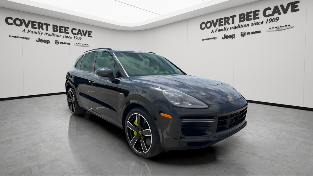 Used Car 2023 Porsche Cayenne E-hybrid  Turbo S For Sale Under $130,000 In Austin, Texas