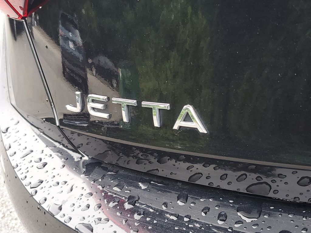 Used 2024 Volkswagen Jetta Sedan