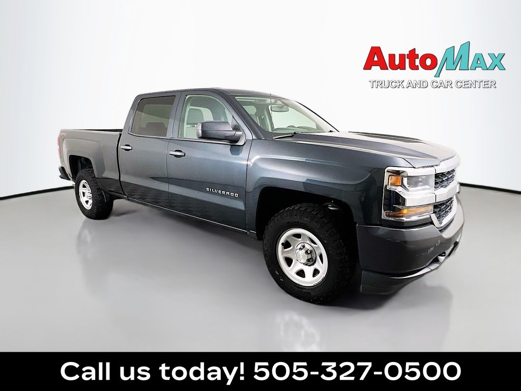 Gray (Graphite Metallic) 2018 Chevrolet Silverado 1500 Pickup Truck Four-Wheel Drive 6-Speed Automatic Overdrive