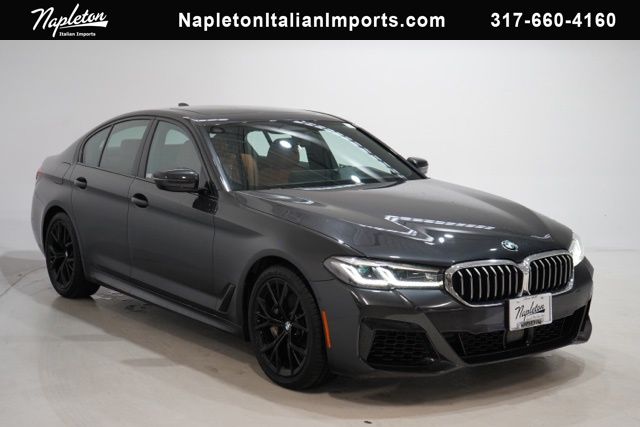 Gray (Dark Graphite Metallic) 2023 BMW 5 Series 540i xDrive AWD Sedan All-Wheel Drive 8-Speed Automatic