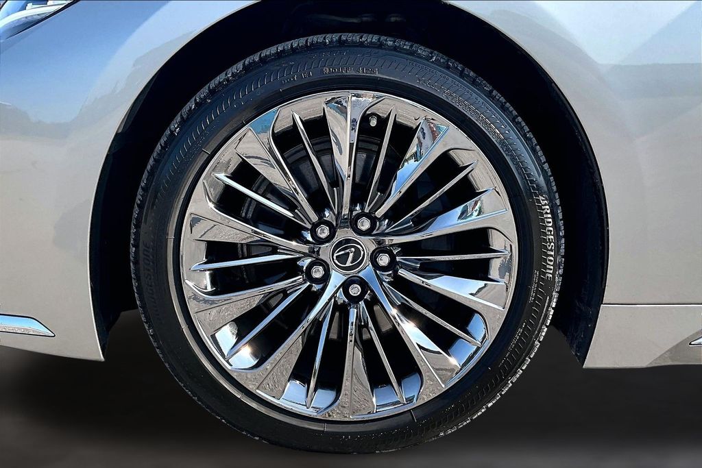 Used 2022 Lexus LS Sedan