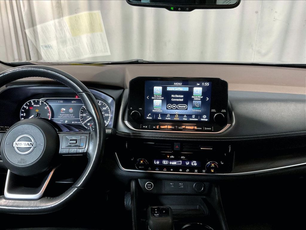 2021 Nissan Rogue — photo 18