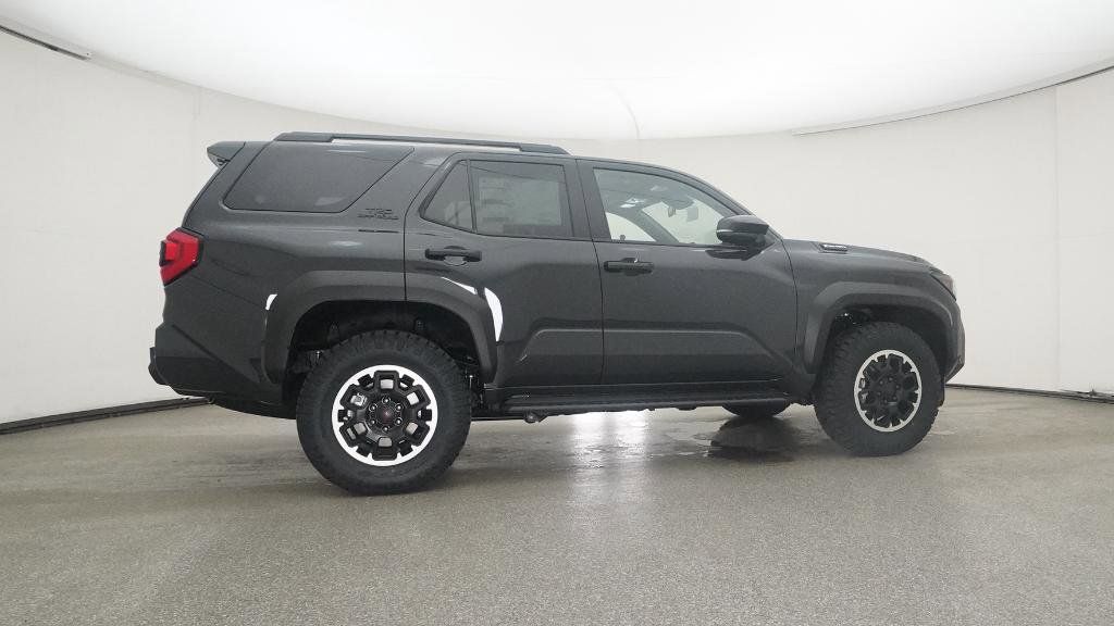 Thumbnail: 2025 Toyota 4Runner - 6