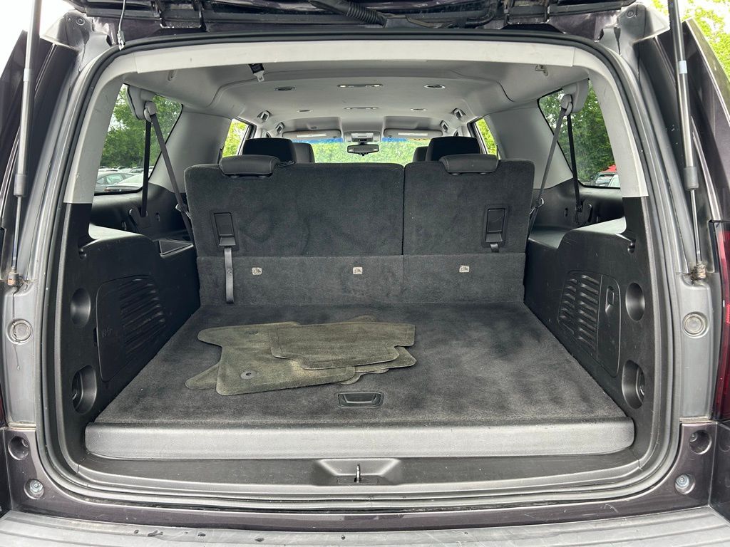 2015 Chevrolet Suburban LS 20
