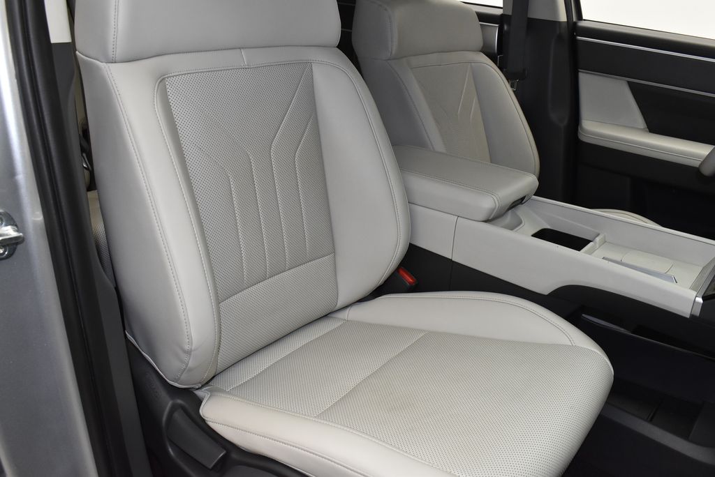 Thumbnail: 2024 Hyundai Santa Fe - 21