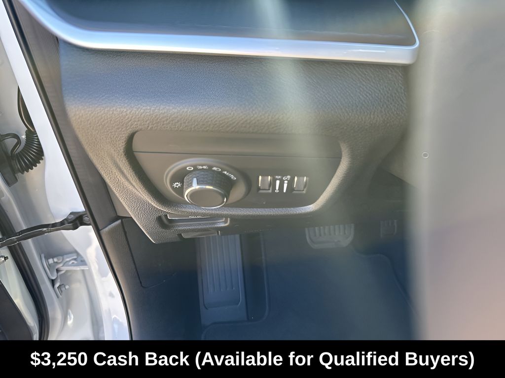 New Car 2025 Jeep Grand Cherokee  For Sale Under $30,000 In Austin, Texas