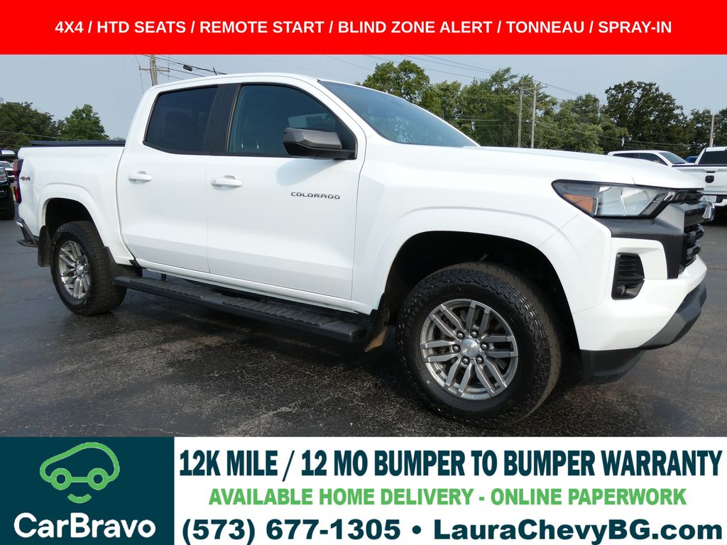 Summit White 2023 Chevrolet Colorado Pickup Truck Four-Wheel Drive 8-Speed Automatic