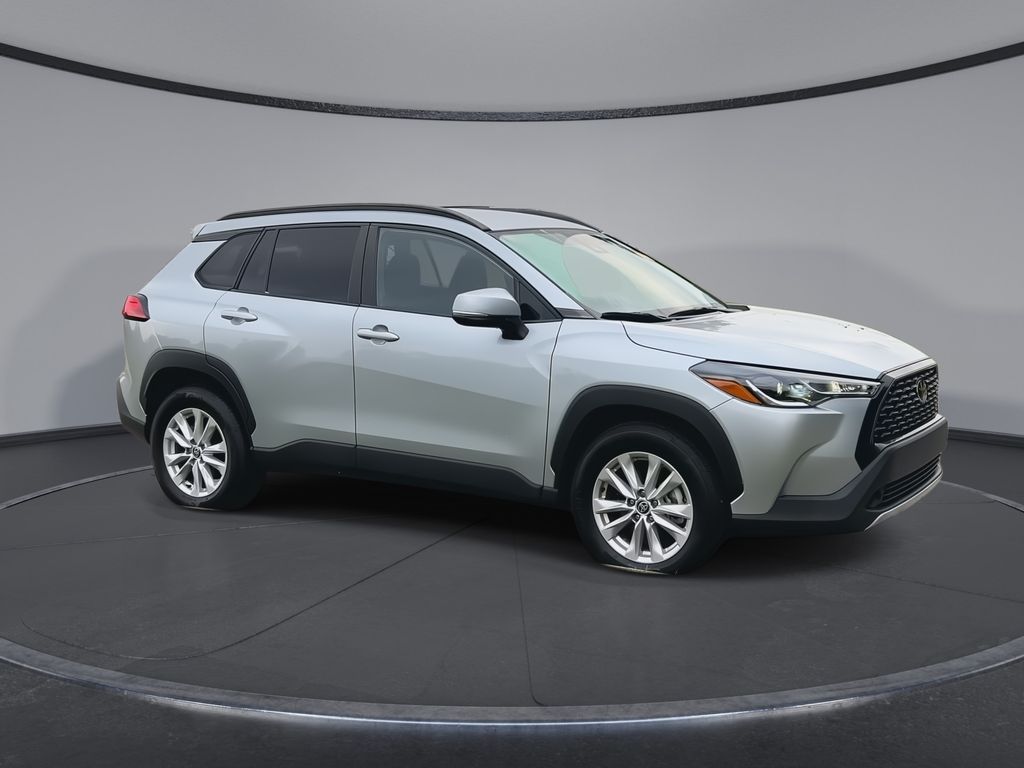 Thumbnail: 2022 Toyota Corolla Cross - 2