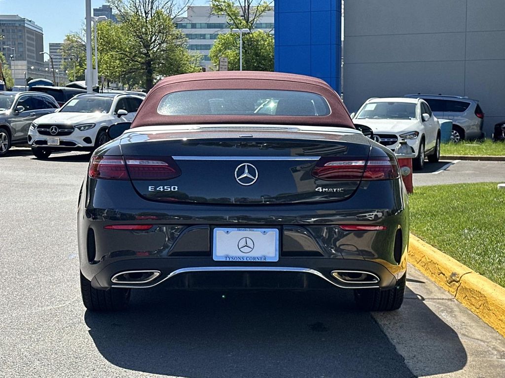 Thumbnail: 2023 Mercedes-Benz E-Class - 14