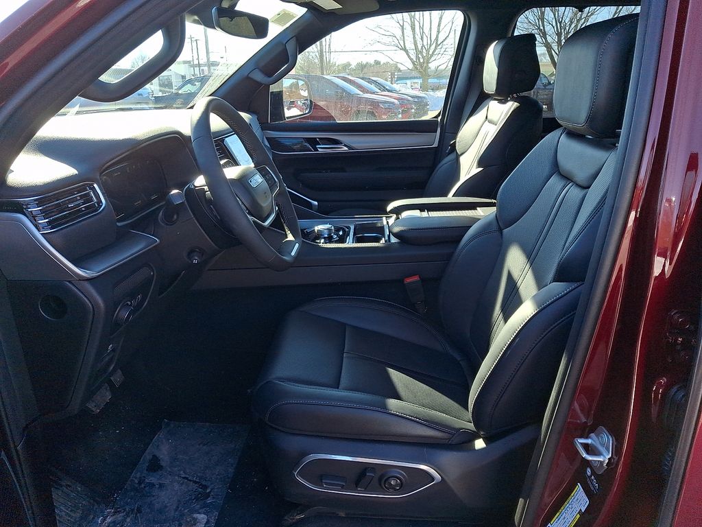 New 2026 Jeep Grand Wagoneer SUV