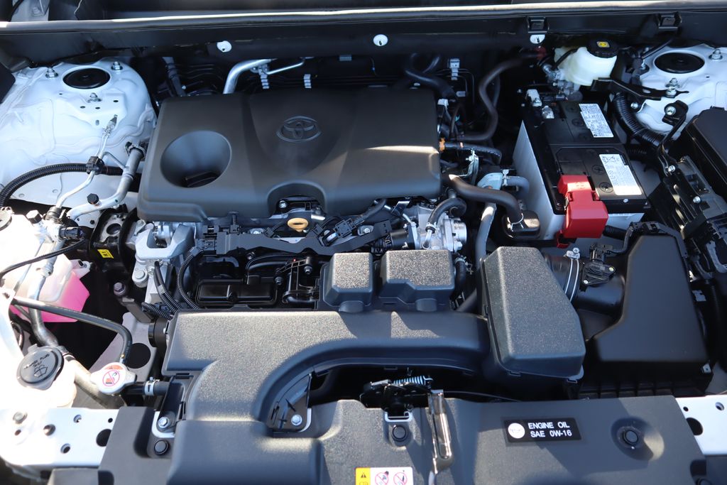 Thumbnail: 2025 Toyota RAV4 - 28