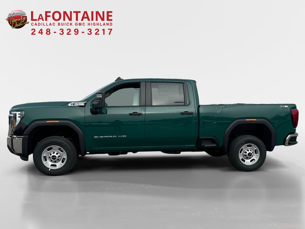 2024 GMC Sierra 2500HD Pro 4