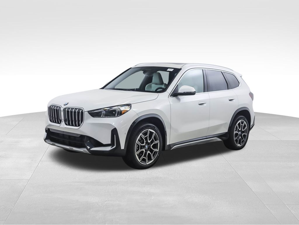 Thumbnail: 2026 BMW X1 - 1