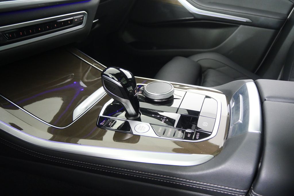 Thumbnail: 2023 BMW X5 - 28