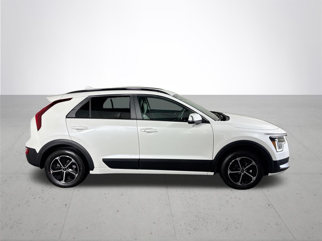 2025 Kia Niro EX