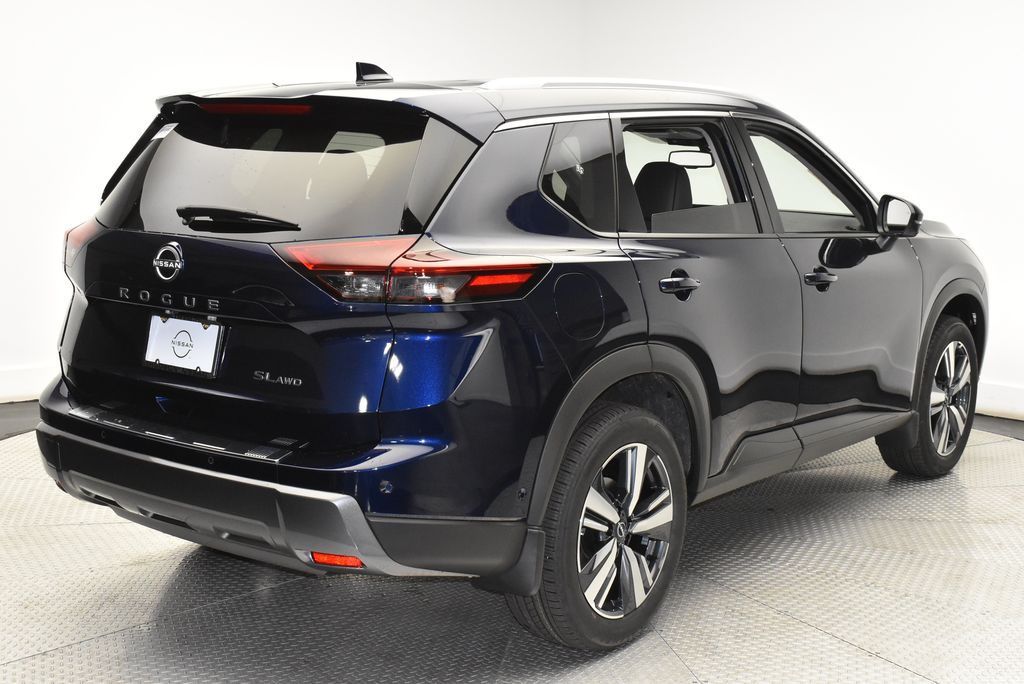 Thumbnail: 2025 Nissan Rogue - 5