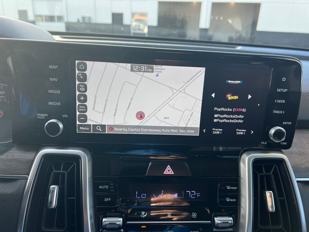 Thumbnail: 2022 Kia Sorento - 24