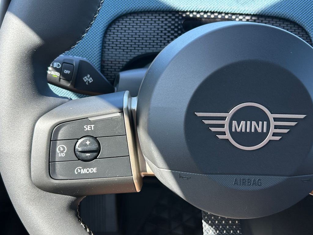 Thumbnail: 2025 MINI Cooper Countryman - 19