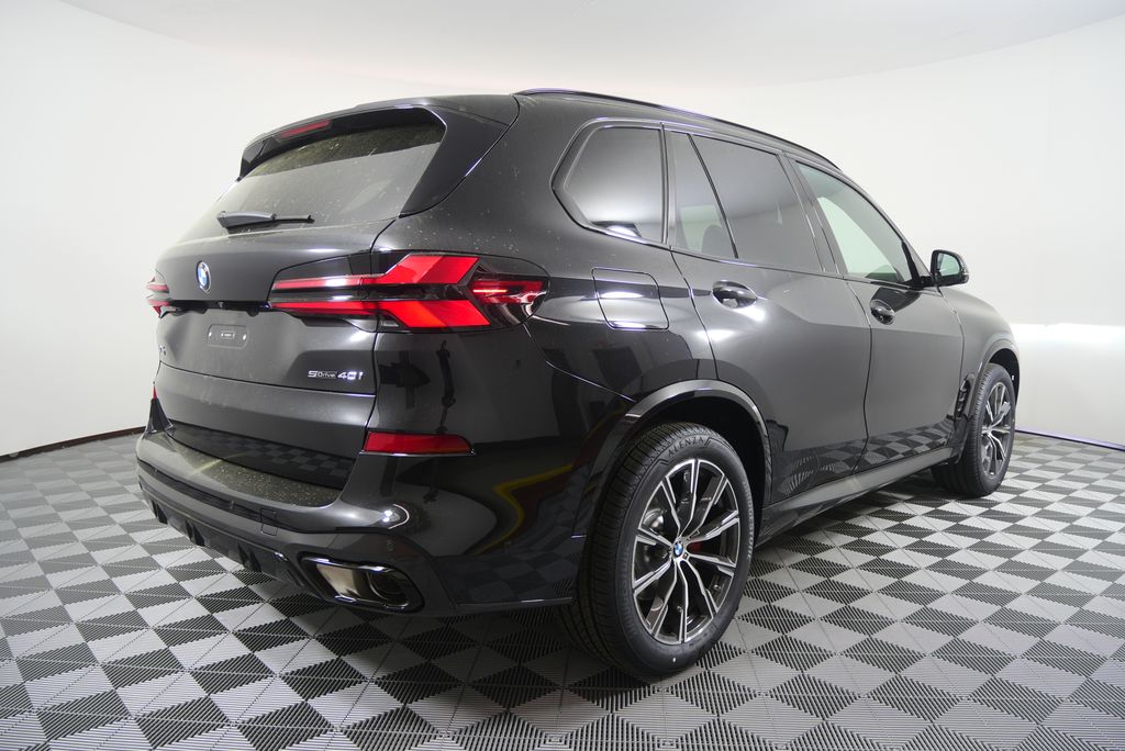 Thumbnail: 2026 BMW X5 - 3