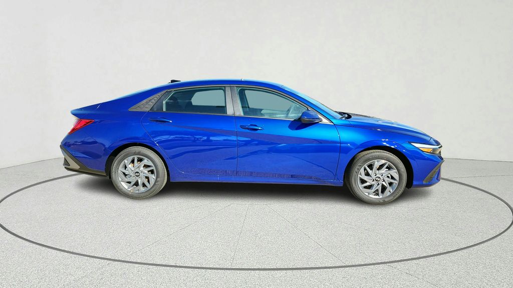 2026 Hyundai Elantra Hybrid