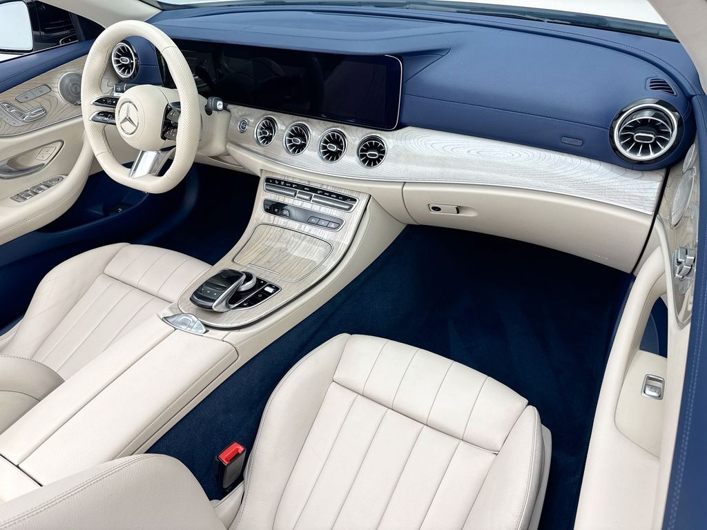 Thumbnail: 2023 Mercedes-Benz E-Class - 16