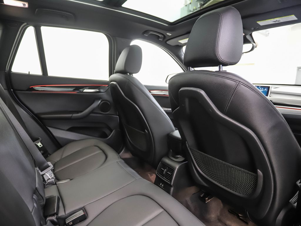 2020 BMW X1 xDrive28i 26