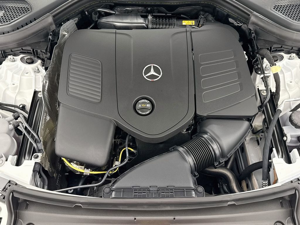 Thumbnail: 2027 Mercedes-Benz GLC - 29