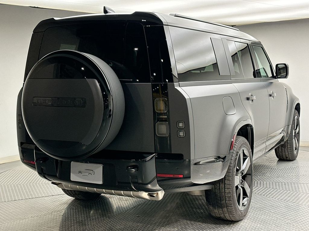 Thumbnail: 2026 Land Rover Defender - 13