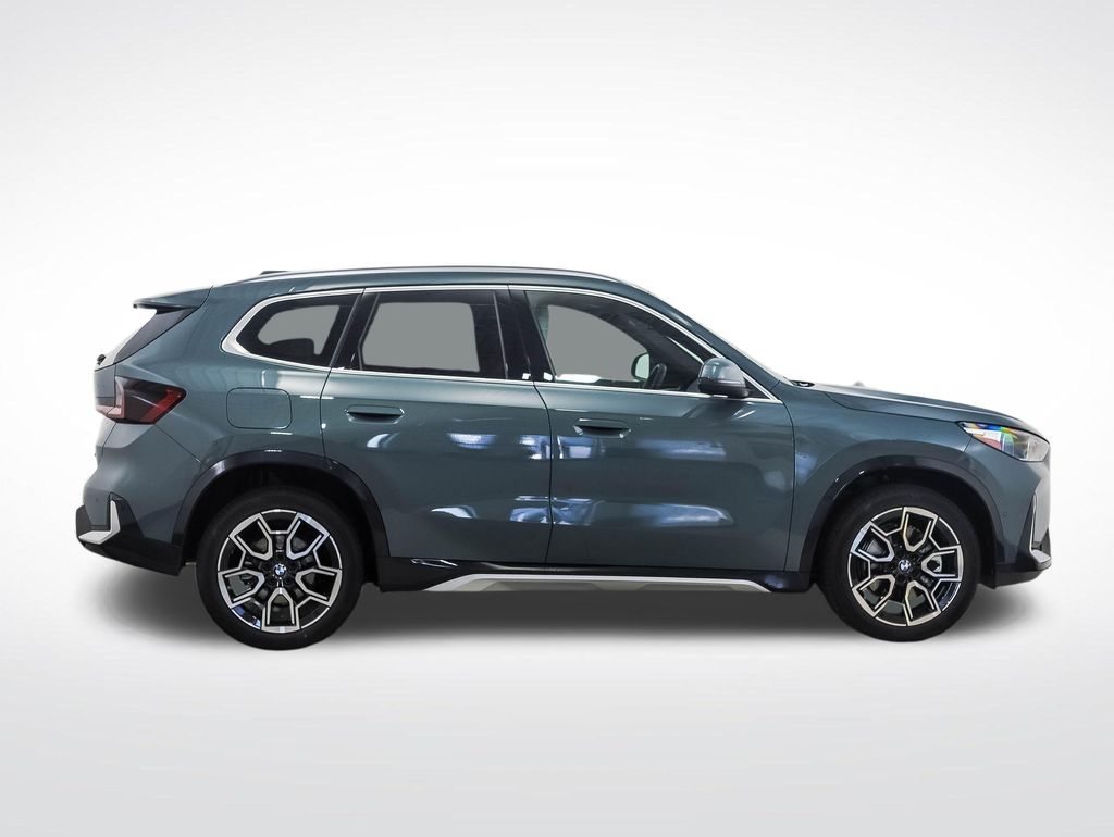 Thumbnail: 2026 BMW X1 - 6